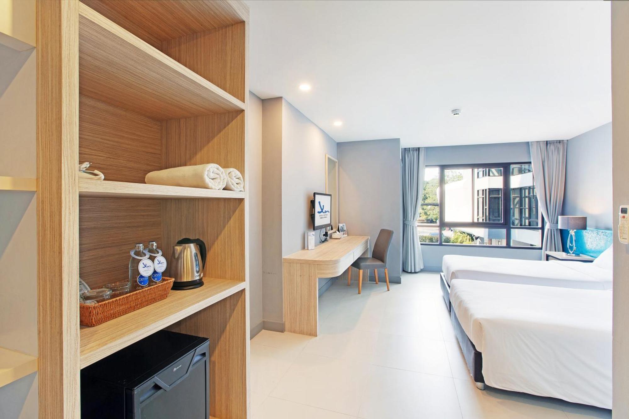 Xen Hotel Nakhon Pathom - Sha Plus Exterior photo