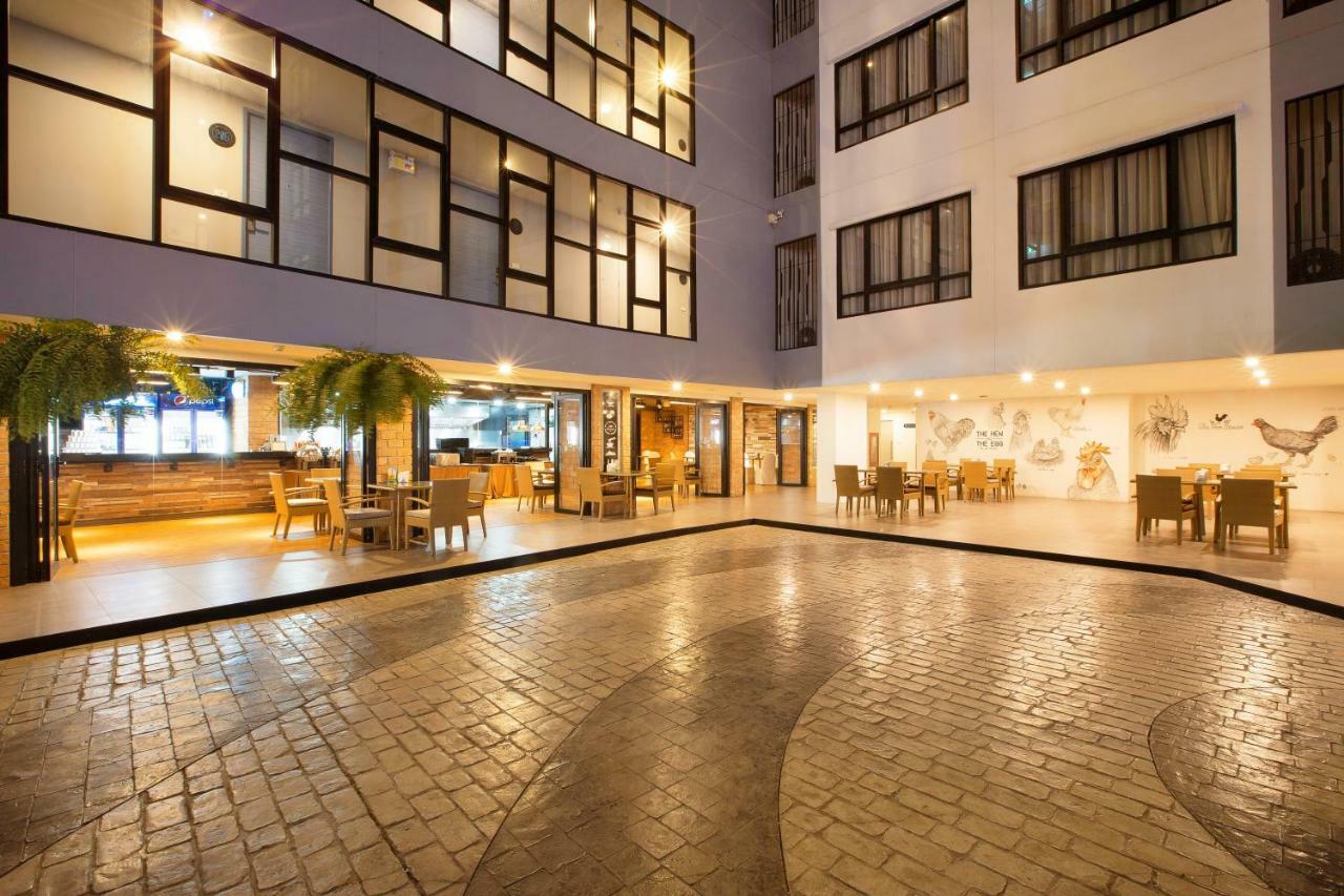 Xen Hotel Nakhon Pathom - Sha Plus Exterior photo